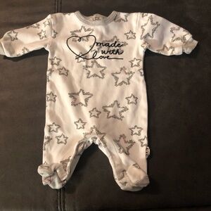 NEWBORN Outfit Ellen Degeneres
